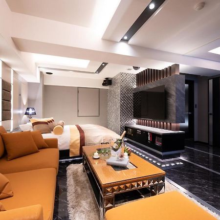 Hotel Varkin Ikebukuro Nishiguchi โตเกียว ภายนอก รูปภาพ
