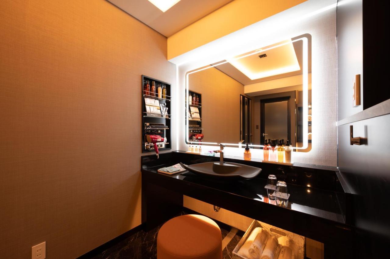 Hotel Varkin Ikebukuro Nishiguchi โตเกียว ภายนอก รูปภาพ