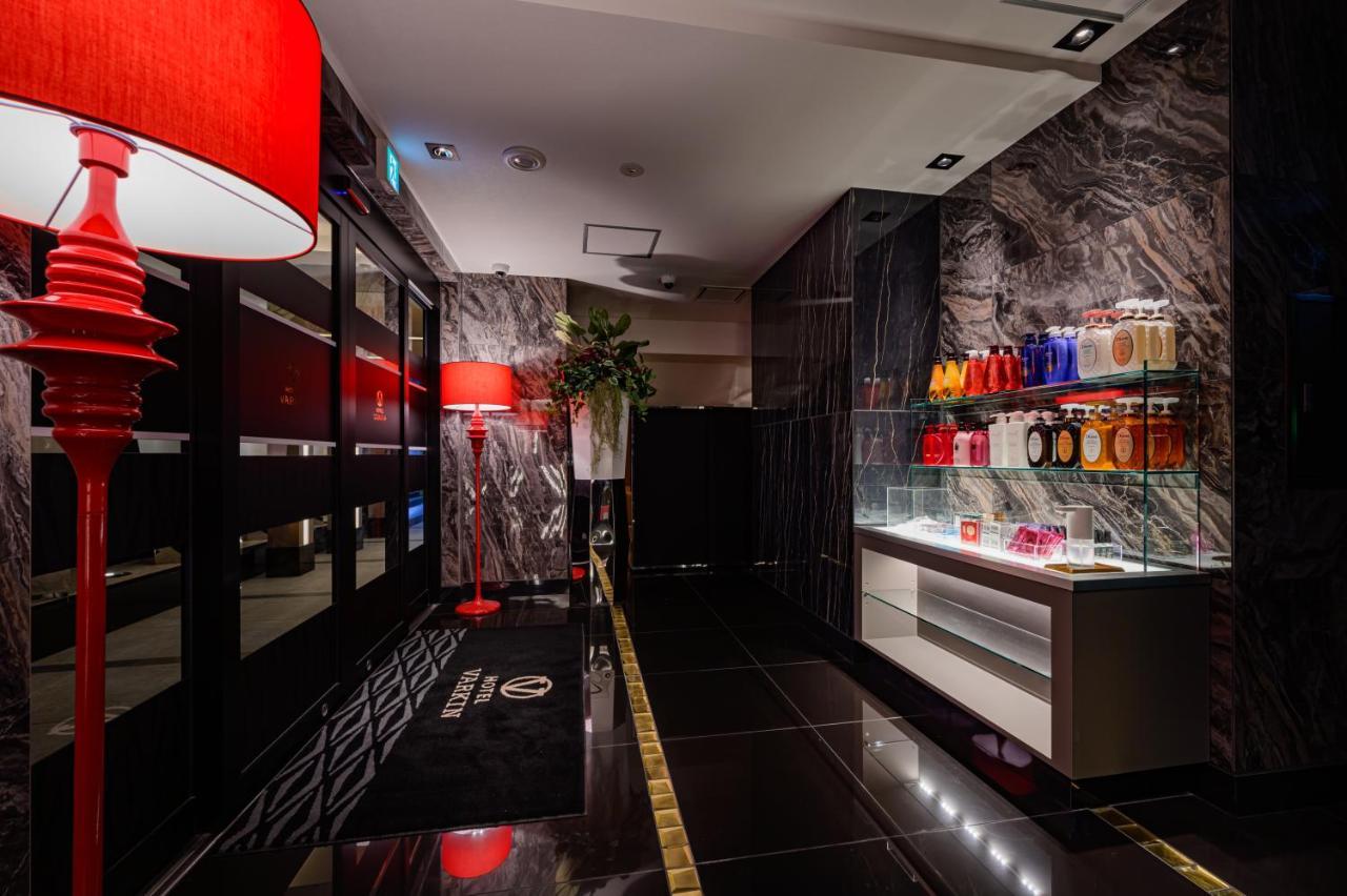 Hotel Varkin Ikebukuro Nishiguchi โตเกียว ภายนอก รูปภาพ